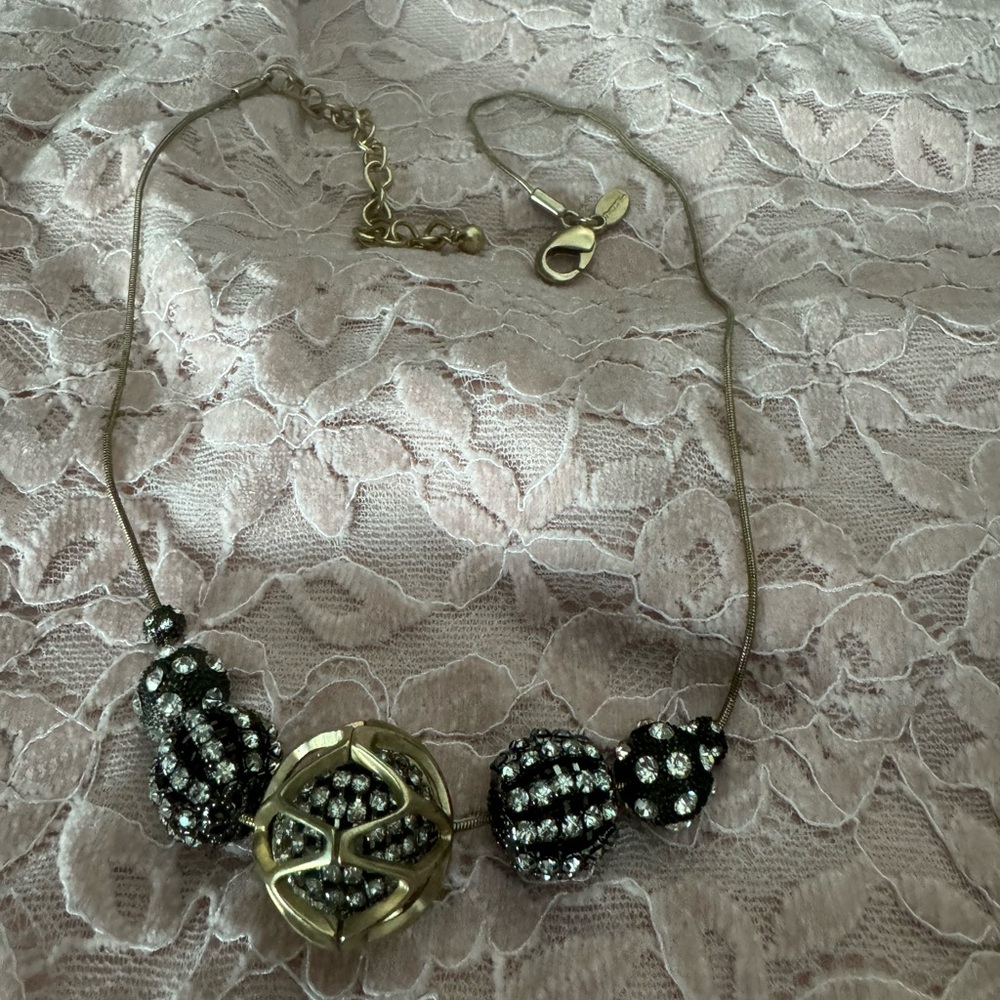 Chico’s single strand adjustable 6 rhinestone balls lgold ball gold tone chain